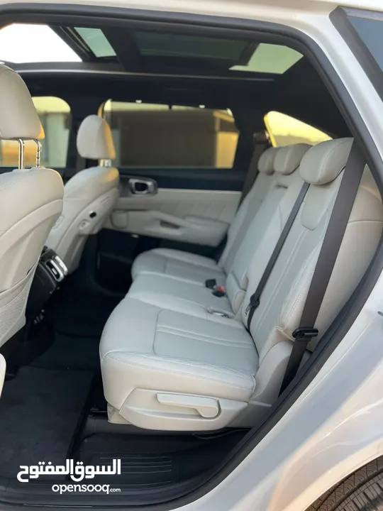 كايا سورينتو /2022 فل الفل  فتحة سقف بانوراما  4x4 ///240Hp بنزين + كهرباء  ( Haybrid) 1600cc