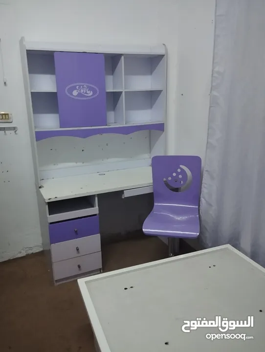 مكتب مع مكتبه 6 رفوف وثلاث جوارير خشب ثقيل