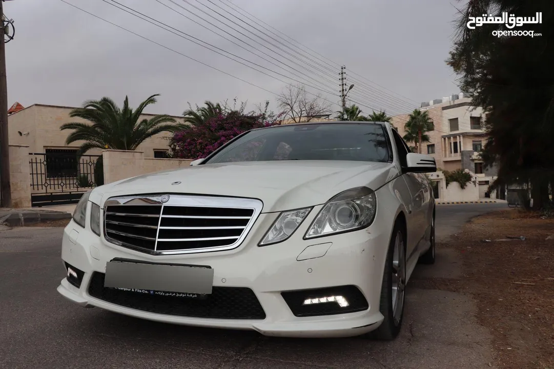 Mercedes-Benz E200 AMG kit 2010.