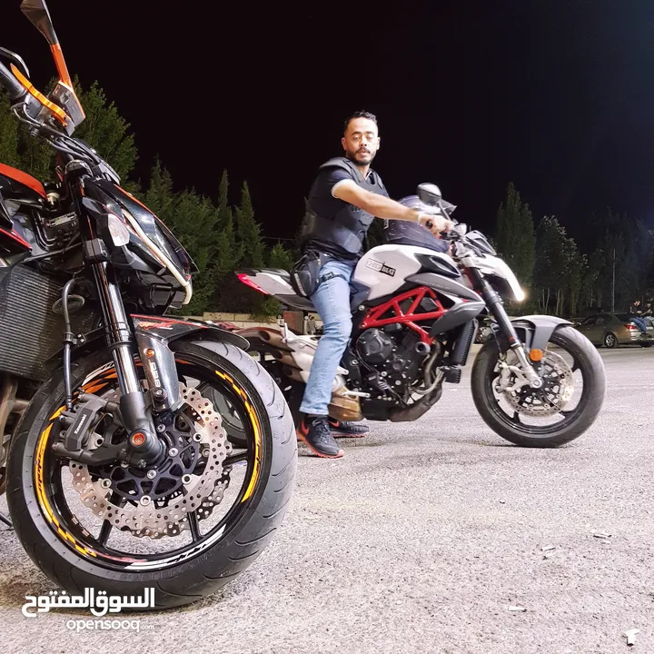 ام في اجوستا بسعر مغري  MV AGUSTA  1