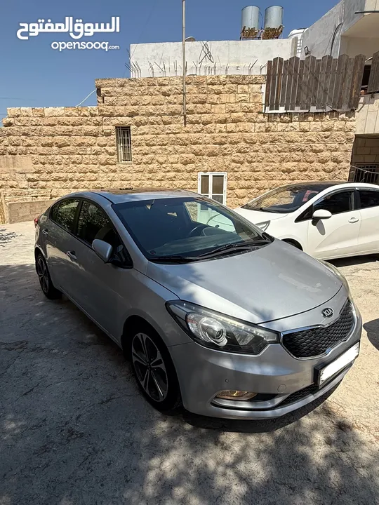 كيا سيراتو  k3 موديل 2015 فل الفل اضافات نخب