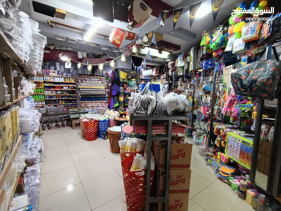 محل تجاري للبيع لعدم التفرغ،،