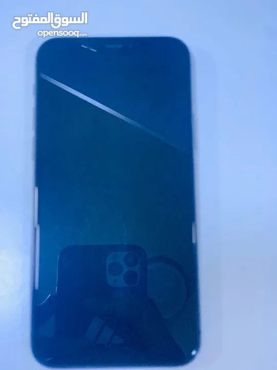 ‏iPhone 11 Pro مستعمل حالة جيدة الجهاز نظيف مش مغير شي استعمال محلي مكان الجهاز طرابلس الكريمي