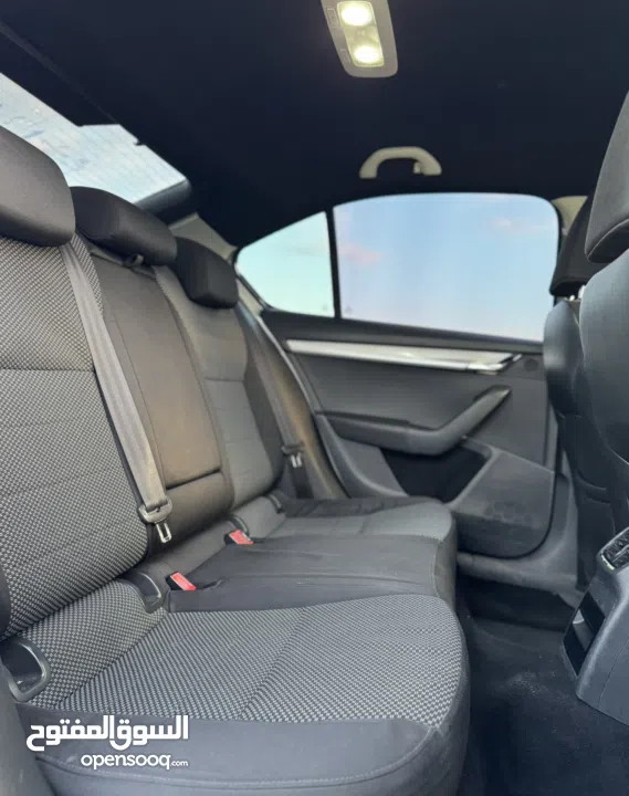 سكودا اوكتافيا 2016 اوتومات ديزل بوضع الشركة السيارة