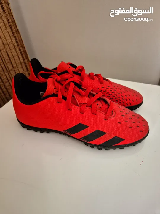 Peredator Adidas football shoes like new