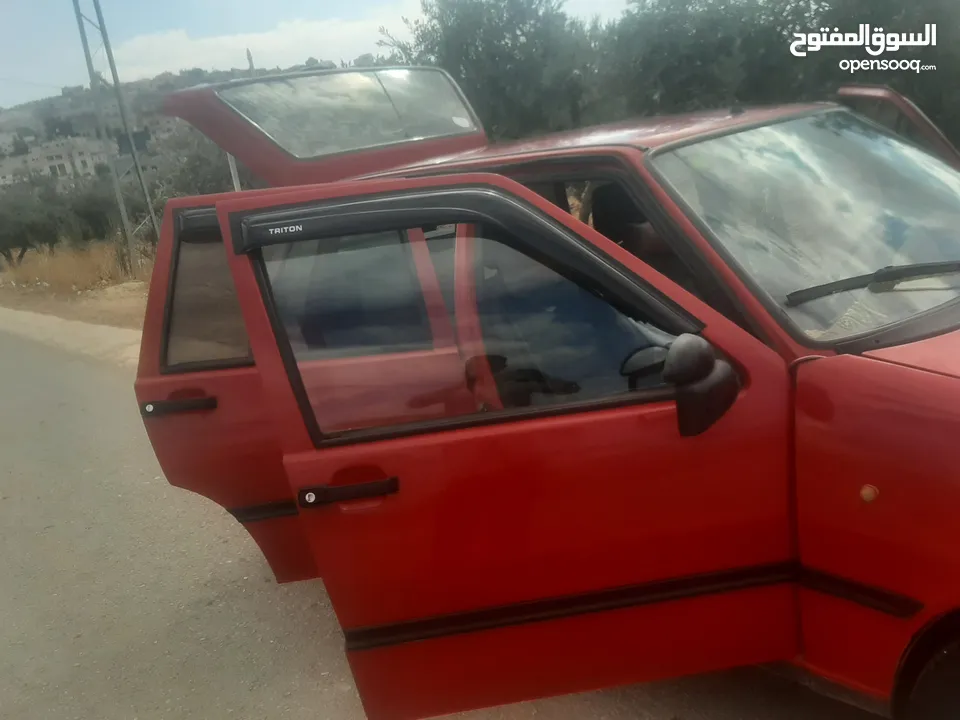 فيات اونو 1992