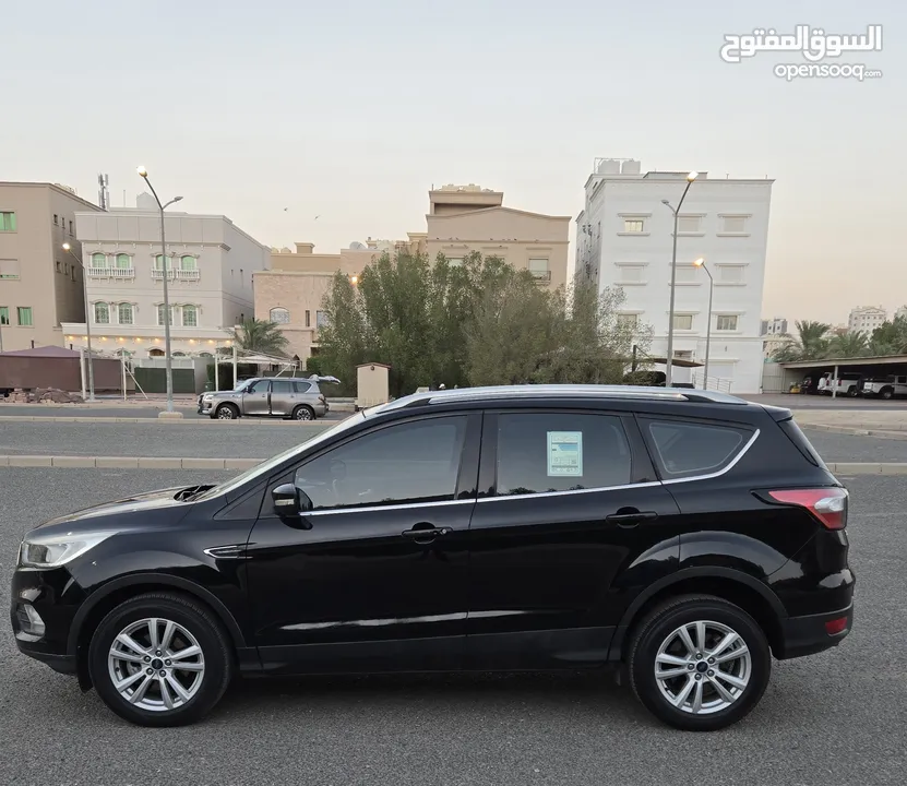 Ford escape 2019 full option كامل مواصفات شرط الفحص