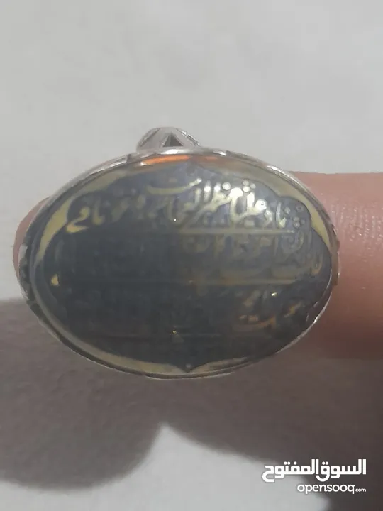 احجار كريمه وخواتم واكسسوارات للبيع