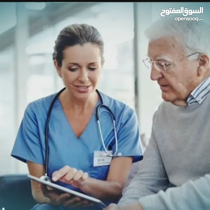 يتوفر لدينا مرافقين ومرافقات كبار السن وجليسات اطفال مع مبيت او بدون باقل الاسعار وجوده عاليه