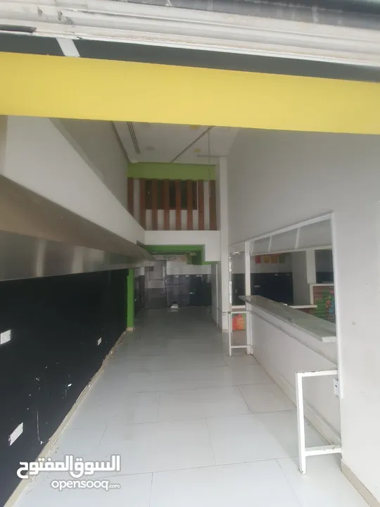 shop for rent in JUFFAIR
