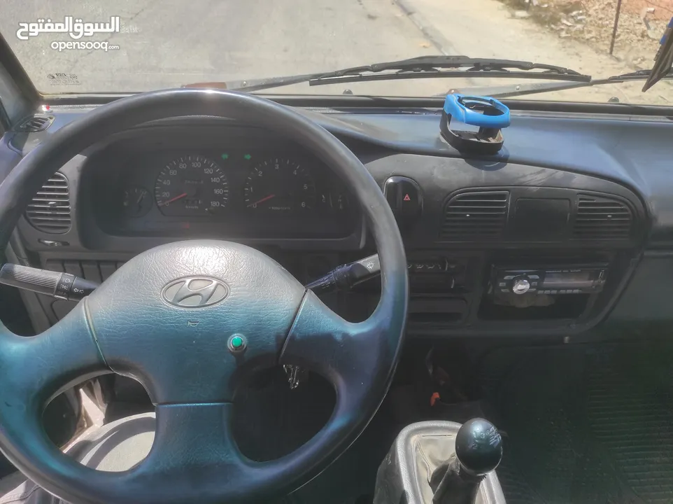 هونداي H100.  تندر