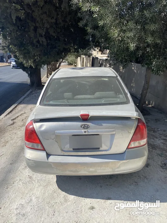 سيارة xd موديل ال2000 للبيع