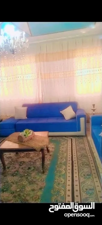 طقم كورنر بحالة ممتازة