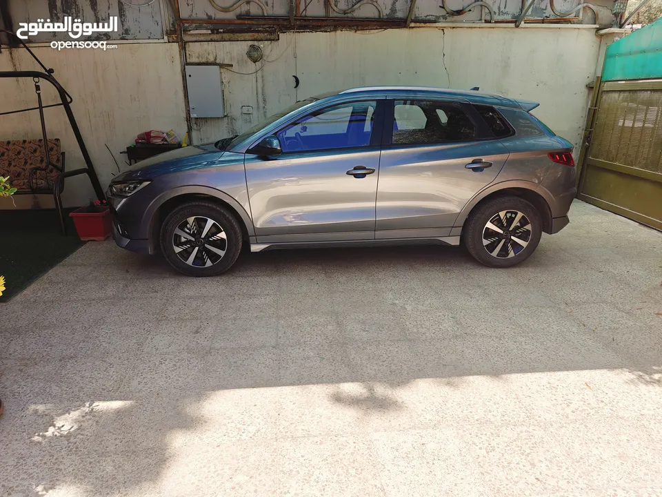 BYD e2 luxury للبيع موديل 2024