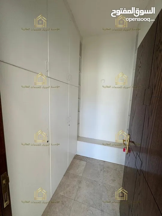 عرض فاخر --- جديد لم يسكن ----