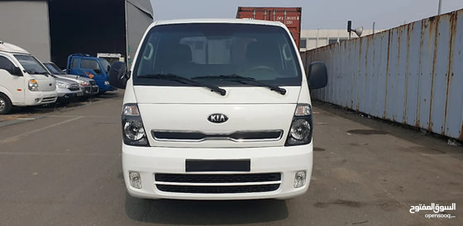 بكب للنقل بكم خدمة نقل العفش الاثاث  والمعدات بيكم نقل بيكب Pickup for transportation services truck