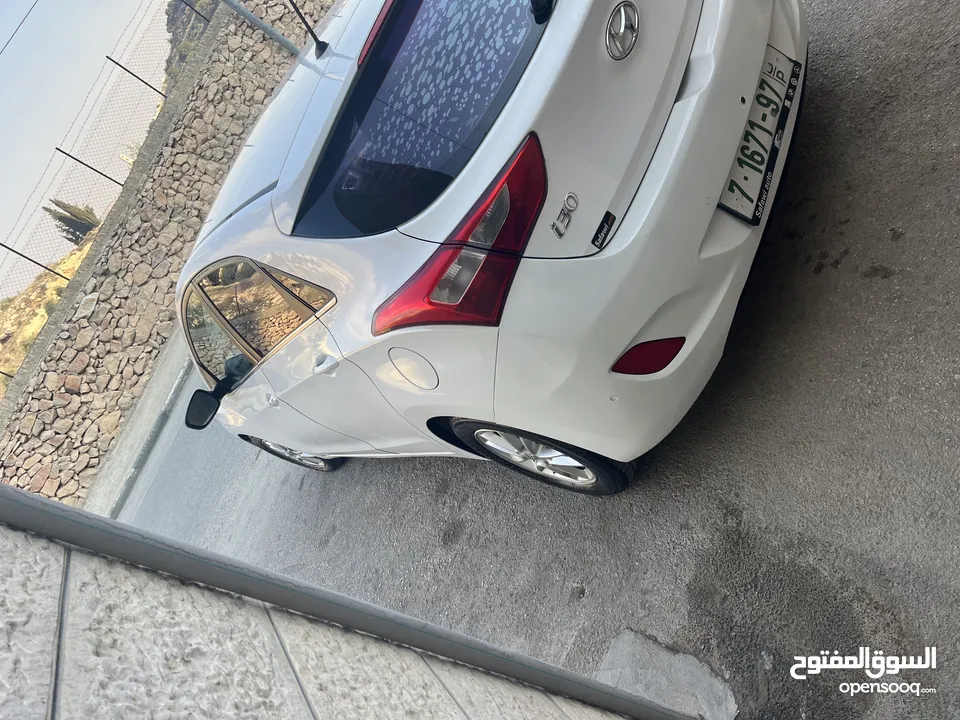 هونداي i30