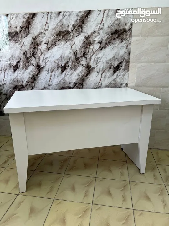 حرقناااا الاسعار للموظفين و الطلاب بأقل تكلفه وفرنالك مكتب 120*60 باجمل التفصيلات خشب مكفول مستورد