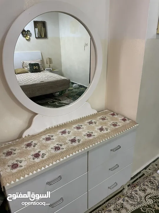 full set of furniture clean and nice