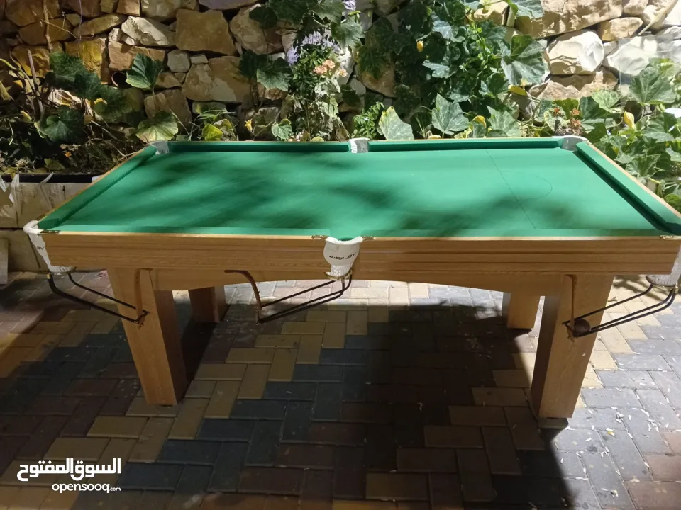 طاولة سنوكر