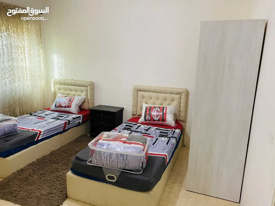 ستوديو مفروش مع حديقه للايجار لطلاب جامعة العلوم التطبيقية