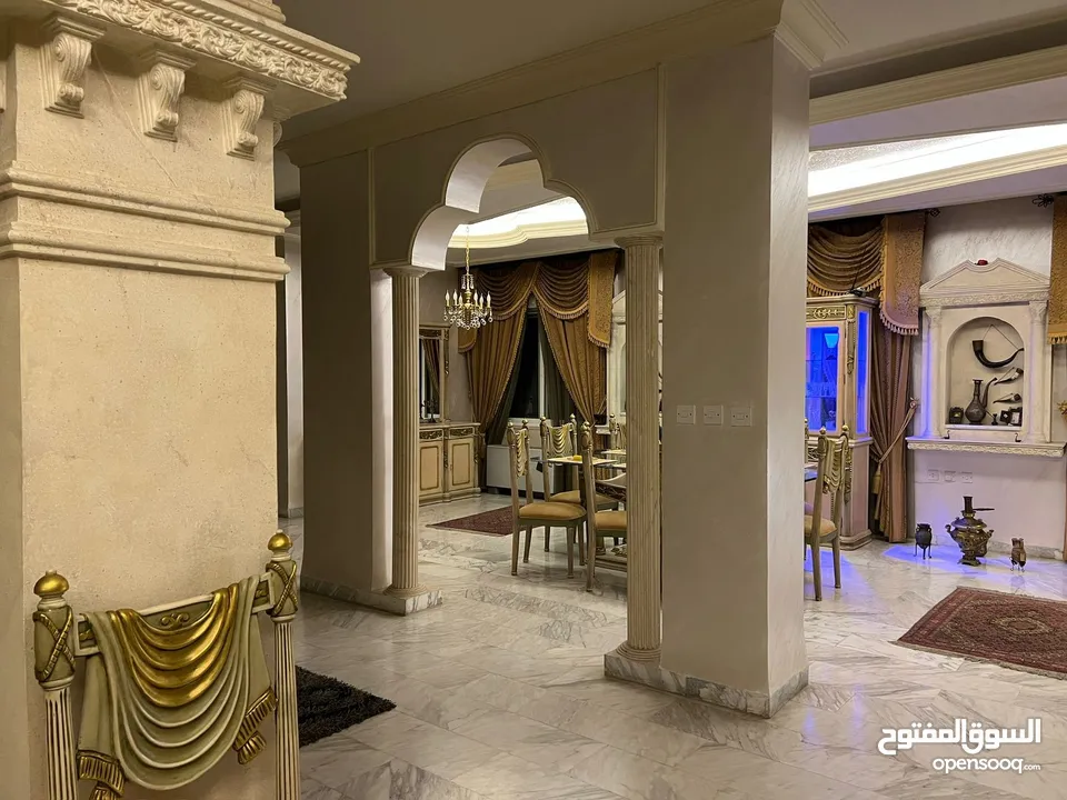 ڤيلا للبيع في تلاع العلي منطقة راقية وهادية جداً شارع المحمدية جميع الخدمات بجانب الڤيلا موقع رائع