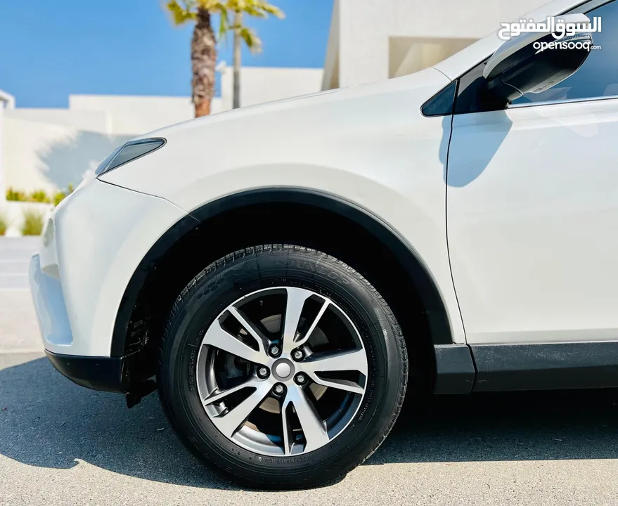 TOYOTA RAV4 EX 2016 MODEL GCC SPECS LESS KM REF.4496