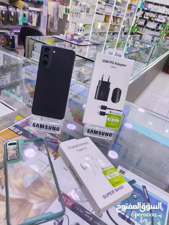 الحلوو عنا Samsung Galaxy S21 FE 5G بدون كرتونه معه بكج هدية جيجا 256 رام 16 متوفر توصيل