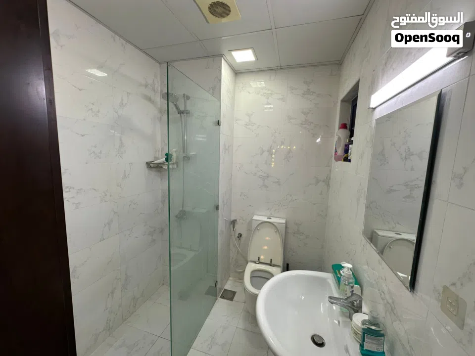 شقة مميزة للبيع – تملك حر لجميع الجنسيات – تشطيب سوبر لوكس – متاحة من فبراير 2026