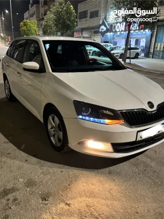 سكودا فابيا 2015