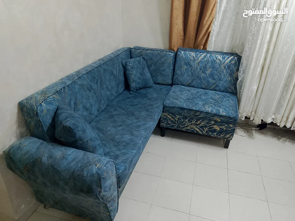 صوفيات حديد تفصيل حرف L بحالة الجديد يصلح