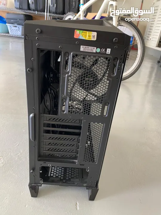 PC case with fans