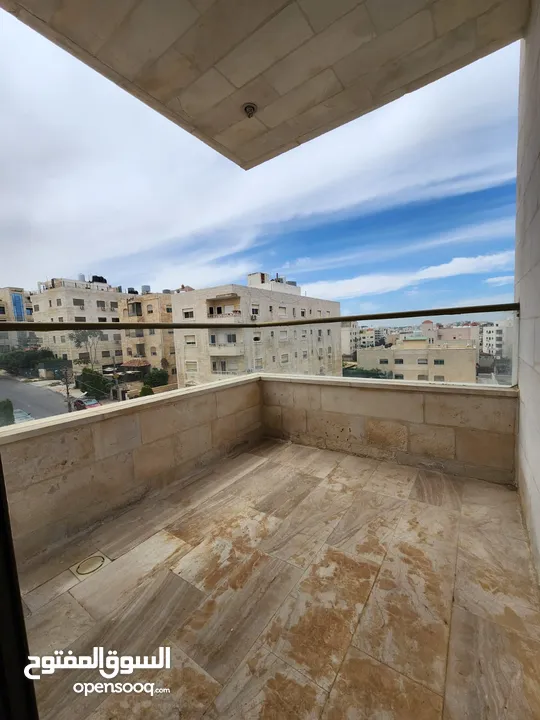 شقة للبيع في حي الصحابة - ref : 14578