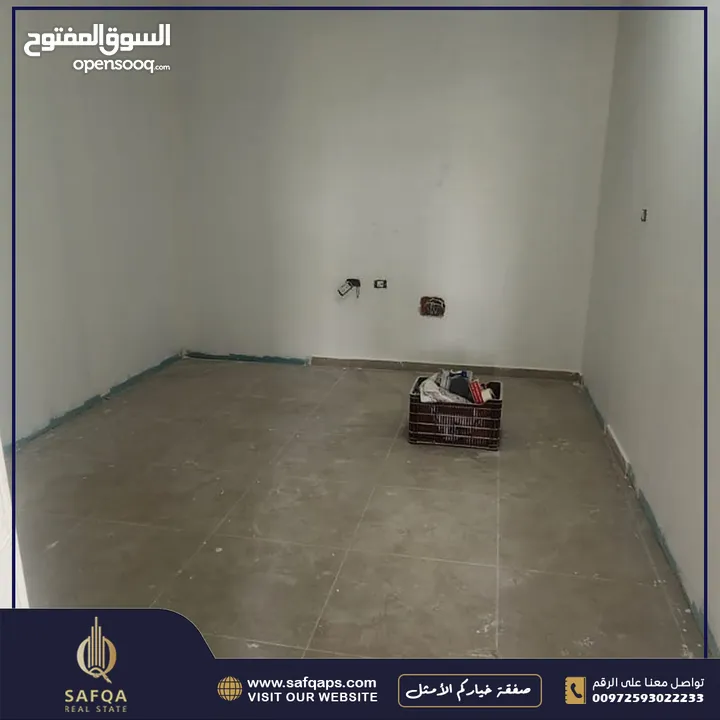 شقتين أرضيات غير مفروشات للايجار في سردا