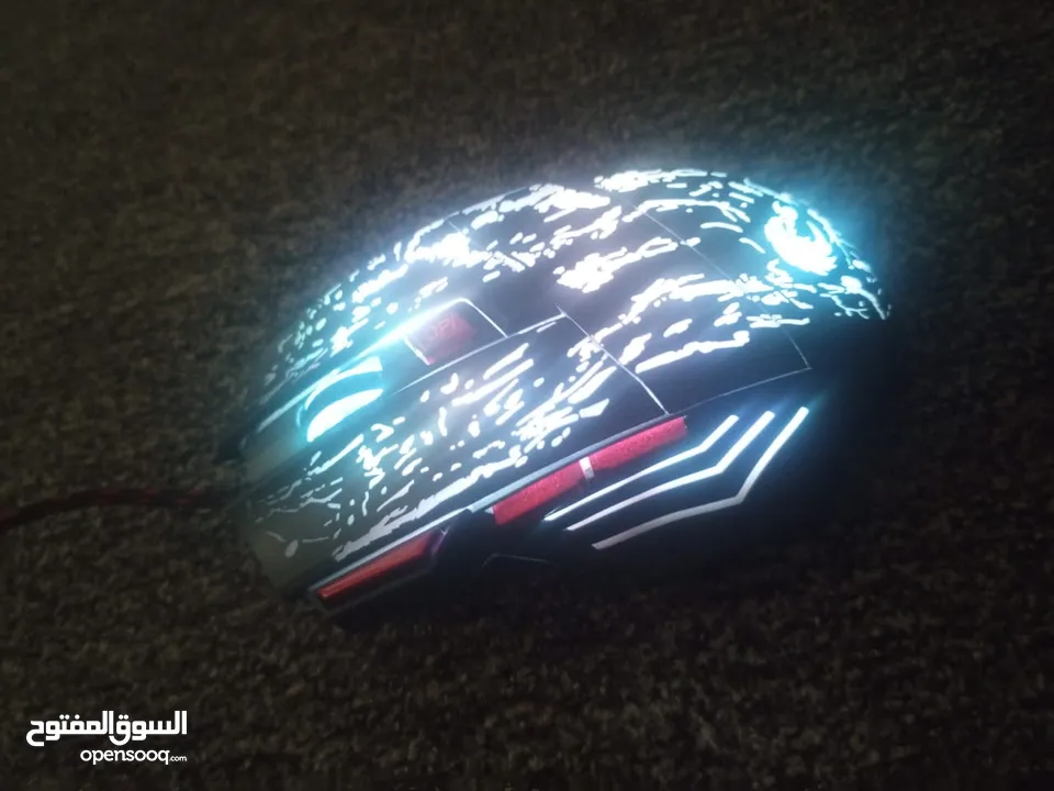 كت العاب للهاتف كامل (كيبورد+ماوس+ماوس باد+usb hub+ستاند) كت كامل للهاتف والتابلت تقدر تشتري شغلة