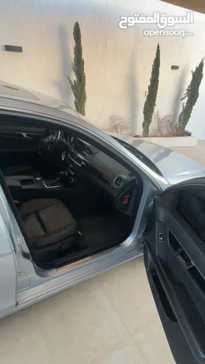 Mercedes Benz c180 2013