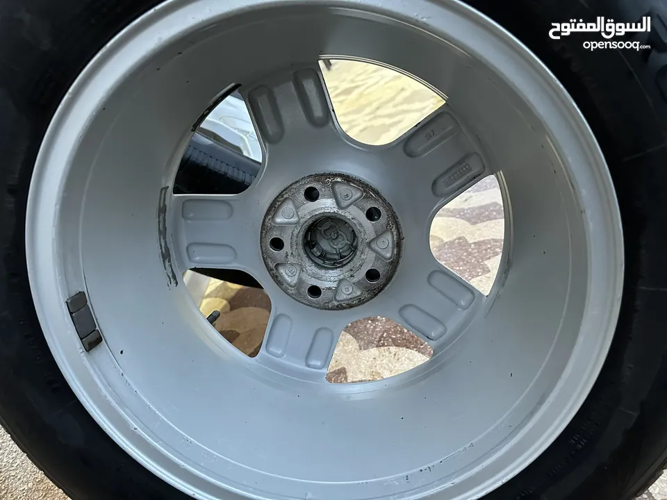 Audi Rims+tires In perfect condition/ جنطات اودي للبيع مع كوشوك