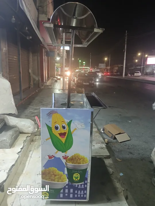 عرباية ذرة (بسطة) مع كامل معداتها مستعمل شبه جديد قابل للتفاوض