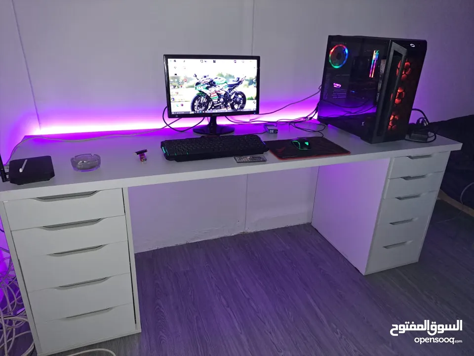 مكتب طاولات games مميزة بعدة الوان شامل التوصيل ..اثاث مكتبي