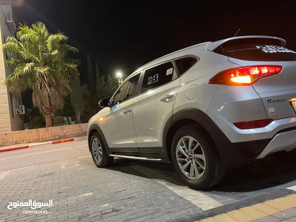 جب هونداي توسان 2017 ماتور 2000cc 4x4 ديزل