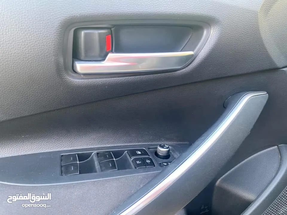 ‏ Corolla Hybrid 2019 ‏Toyota تويوتا كورولا هايبرد 2019  وارد المركزية  مالك شخص واحد فقط