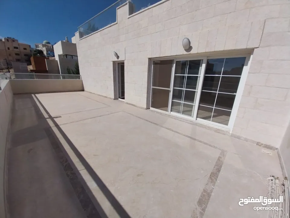 روف دوبليكس للأيجار ( جزء من فيلا ) ( Property 38746 )-175034672