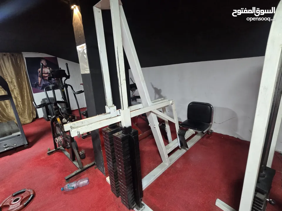 نادي جيم كامل