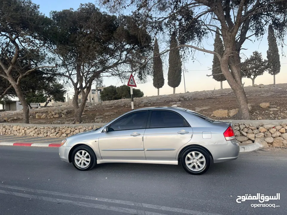 كيا سيراتو 2009 ماتور 1600 بنزين اوتومات