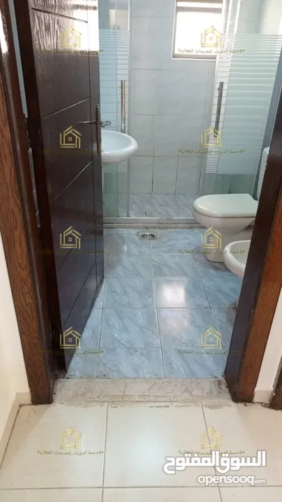 روف جديد لم يسكن مع ترسات بإطلالــــه بانوراما