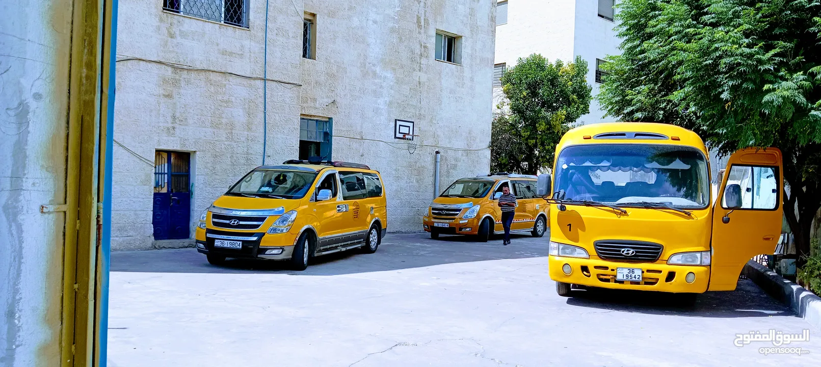 باص للتوصيل والرحلات والنوادي الصيفية وجميع المناسبات