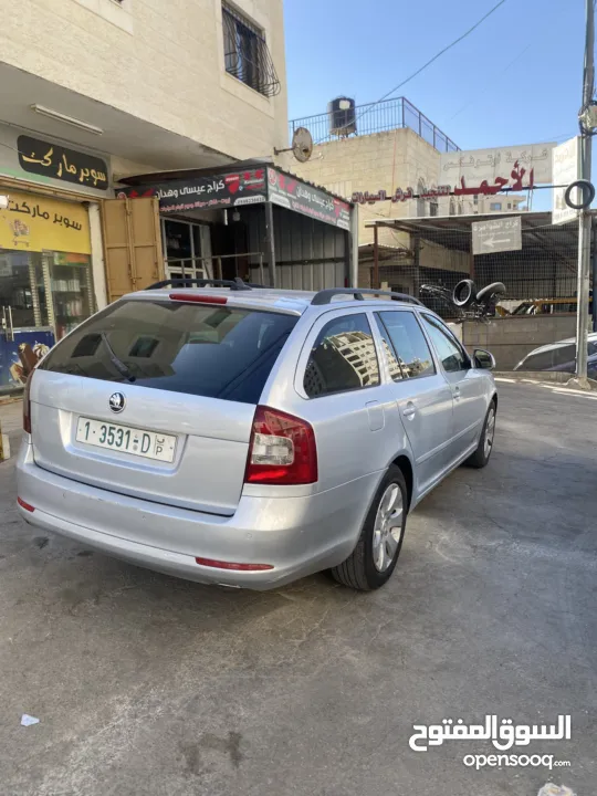 سكودا اكتافية