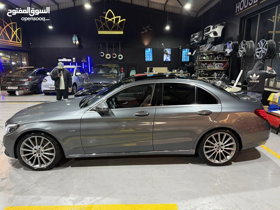 Mercedes Benz C350e Plug in ( 2018 )