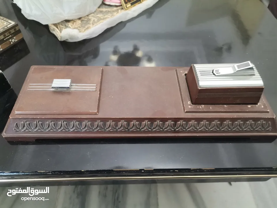 مجموعة فاخرة من القداحات الاصلية القديمة الفخمة عدد 12 ولاعة...  سويسري ياباني