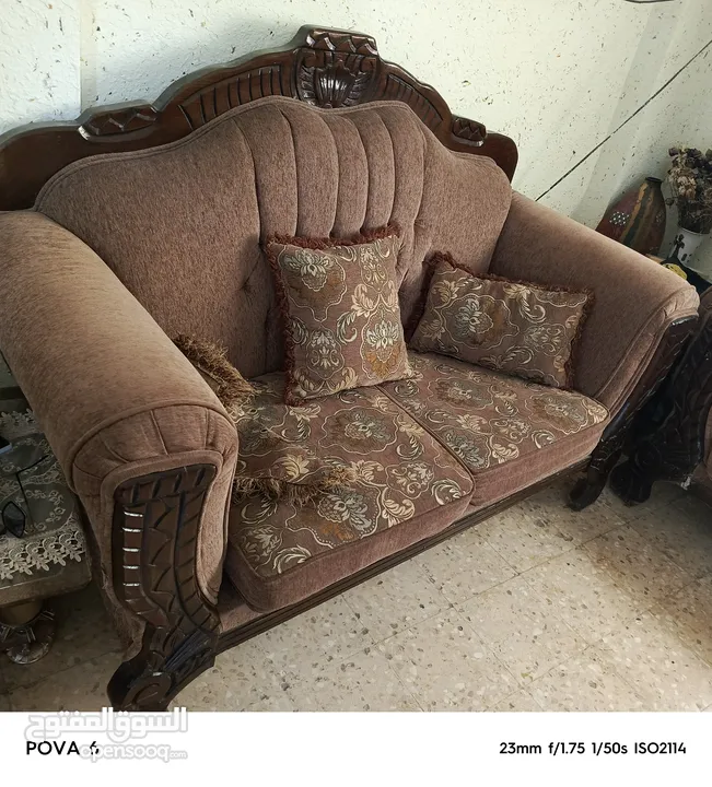 طقم كنب نظيف